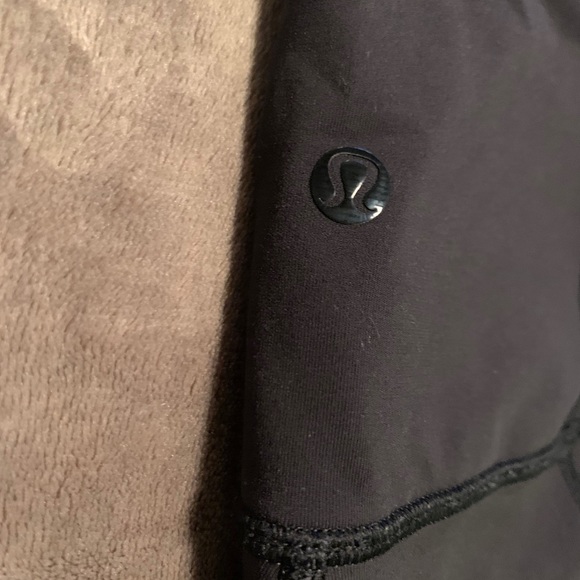 Lulu lemon leggings - Picture 4 of 4